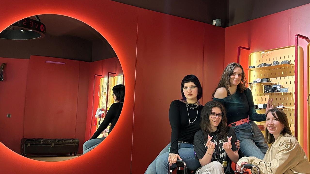 команда lovespace